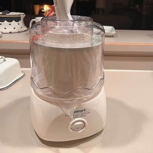 Cuisinart Ice Cream Maker like new
